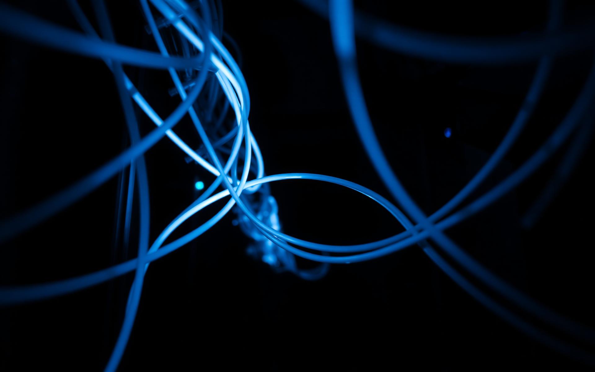 Illuminated fiber optic cables